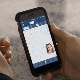 Student using Varsity tools on the online platform