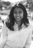 A photo of Anika, a tutor from University of Minnesota-Twin Cities