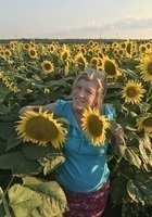 A photo of Jeri, a tutor from Upper Iowa University