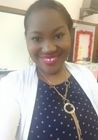 A photo of Reneesha, a tutor from Eastern Illinois University