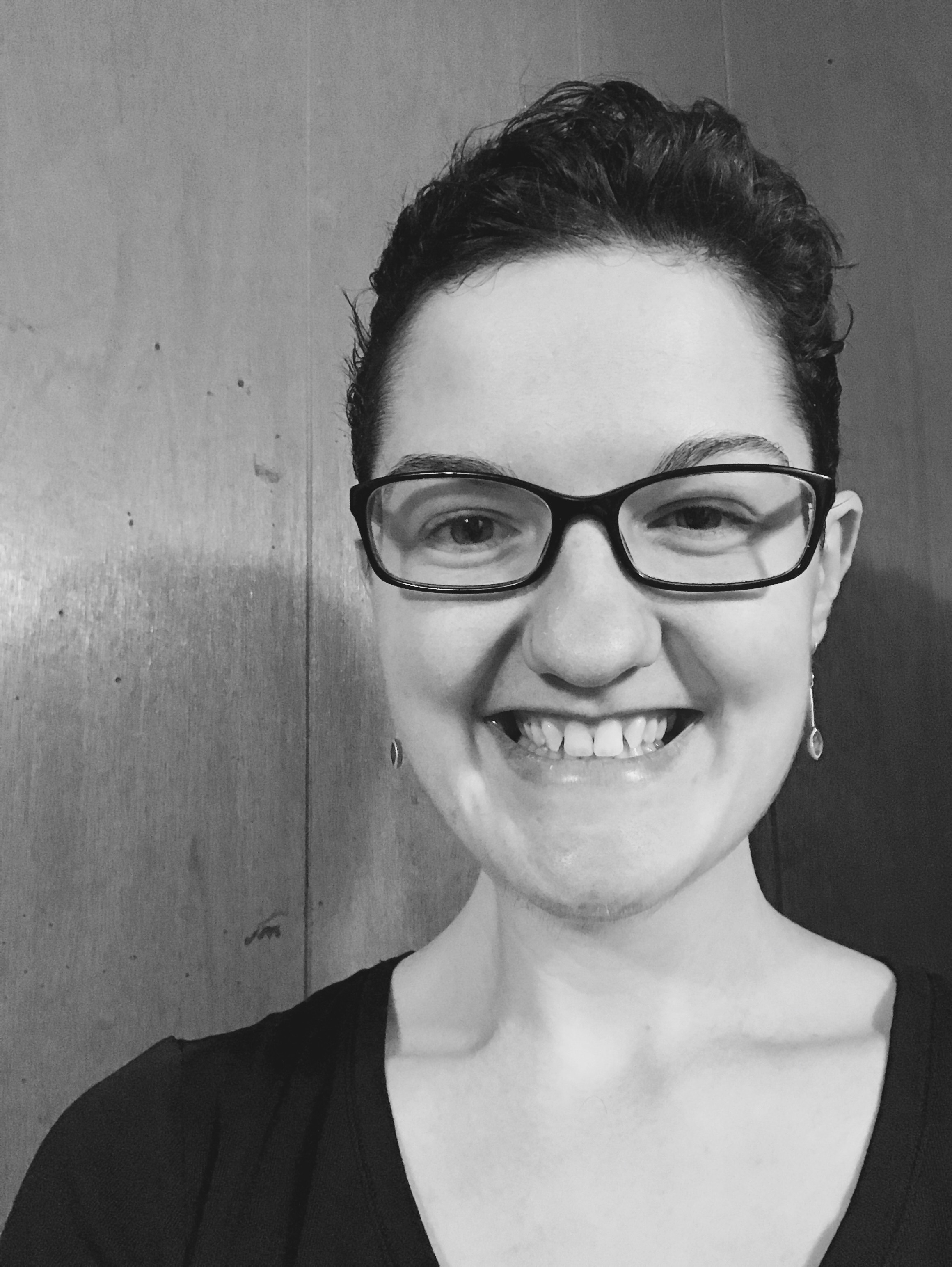 Online Finance tutor named Kaela
