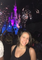 A photo of Ariana, a tutor from Rensselaer Polytechnic Institute