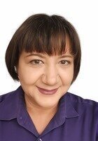 A photo of Loann, a tutor from Amherst College