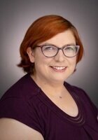A photo of Elsie, a tutor from Oregon State University