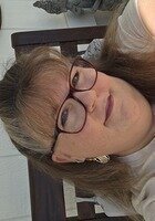 A photo of Cindy, a tutor from Wesleyan College