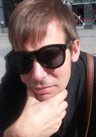 Online IB Visual Arts tutor named George