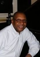 A photo of Warren, a tutor from College of Financial Planning