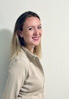 Online UK A Level English Language tutor named Chelsea