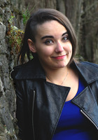 Online Middle School tutor named Samantha