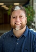 A photo of A.J., a tutor from St Lawrence University