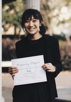 Online IB Visual Arts tutor named Makayla