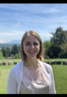 Online PRAXIS tutor named Rachel
