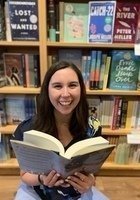 A photo of Caroline, a tutor from The University of Texas at Austin