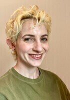 Online SAT Verbal tutor named Aviva