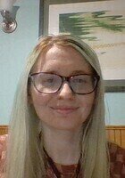 A photo of Angela, a tutor from Saint Josephs College