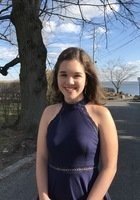 A photo of Madeline, a tutor from University of Delaware
