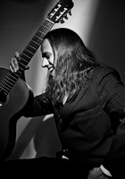 Online Music Theory tutor named Roberto