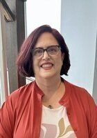 Online Grade 9 Mathematics tutor named Ilana