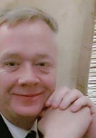 Online IB Social and Cultural Anthropology tutor named Dennis