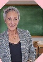 Online Yoga tutor named Amy