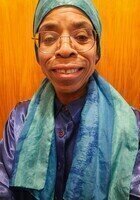 A photo of Betty X, a tutor from Chicago State University