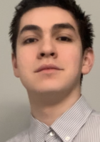 Online Economics tutor named Antonio