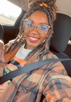 Online African-American History tutor named Courtney