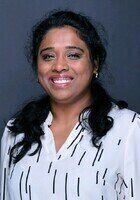 Online Pharmacology tutor named Sri