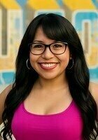 A photo of Mariane, a tutor from Moody Bible Institute