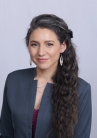 Online Middle School English tutor named Francisca