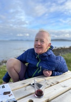 Online ArcGIS tutor named Kenneth