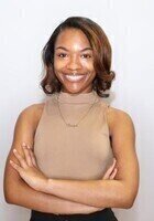 A photo of Theresa, a tutor from Mary Baldwin College