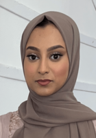 Online UK GCSE English Language tutor named Nabiha