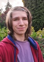 Online Grade 12 Physics tutor named Benedict