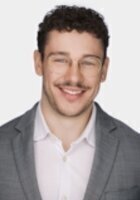 Online Personal Finance tutor named Sloan