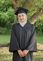 Online Honors Algebra tutor named Munaimah