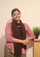 Online UK GCSE Chemistry tutor named Ashima