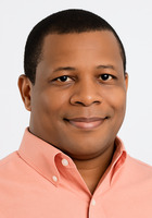 Online College and University Admissions tutor named Kenneth