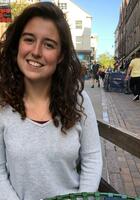 Online Sociology tutor named Madelyn