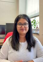 Online Statistics tutor named Meenakshi
