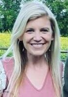 A photo of Elizabeth, a tutor from Rowan University