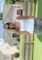 A photo of Shauna, a tutor from Green Mountain College