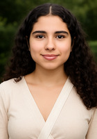 Online IB Chemistry tutor named Sofia