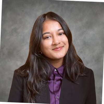 A photo of Rhea, a tutor from University of Illinois at Urbana-Champaign