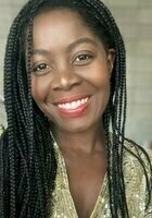 Online Digital Media tutor named Aline