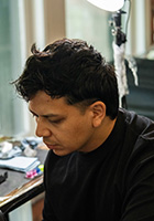 Online Drawing tutor named Alfonso