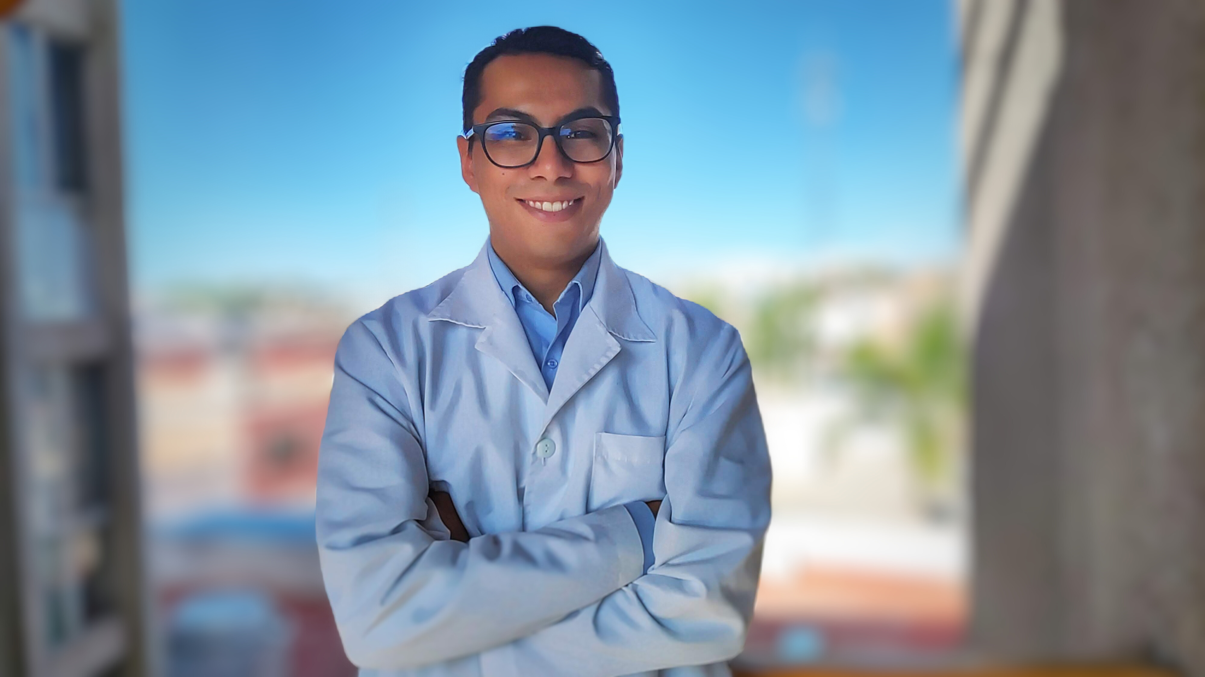 Online TOEFL tutor named Alonso Marino