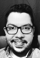 Online Software Engineering tutor named César