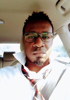 A photo of Leaton, a tutor from Phoenix College