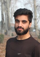 Online Grade 12 Physics tutor named MEER